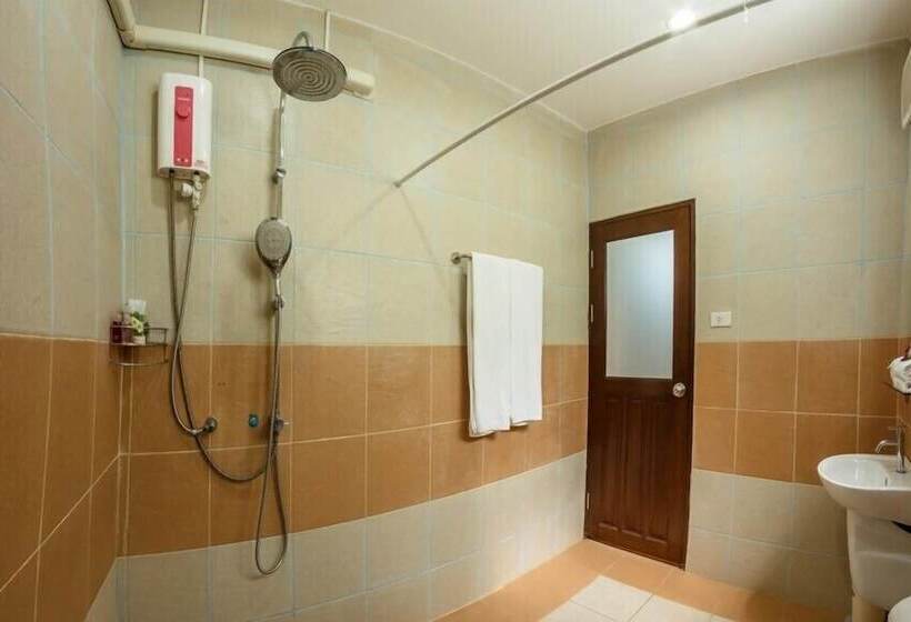 ホテル Baan Armeen Cottage