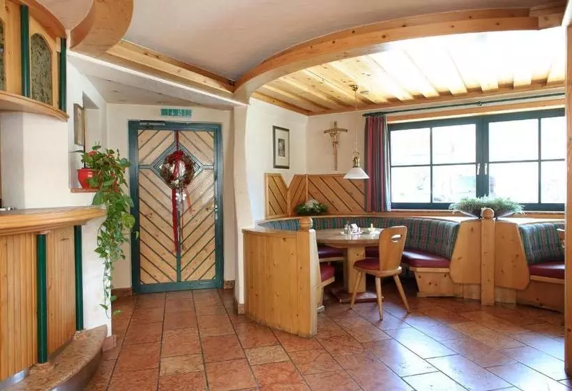 Отель Gasthaus Bacher