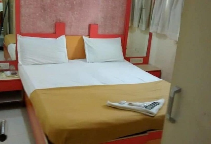 Hotel Balas Residency