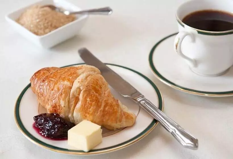 Отель Beera Farmhouse