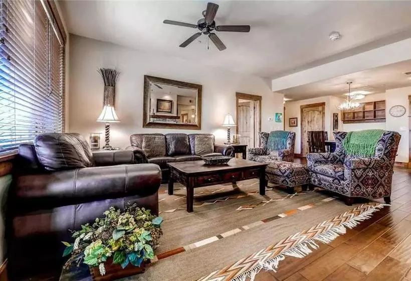 ホテル Emerald Lodge At Trappeaurs Crossing Resort By Resortquest