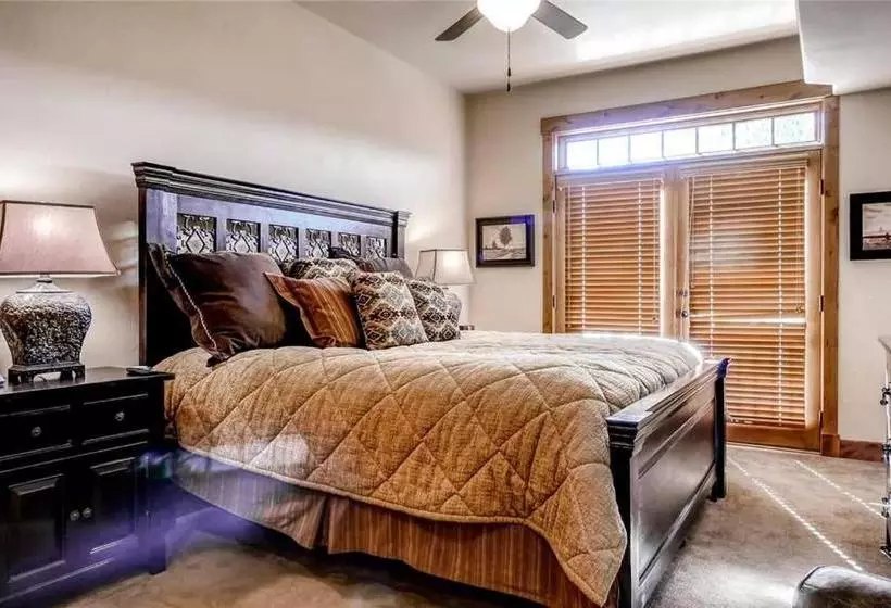 ホテル Emerald Lodge At Trappeaurs Crossing Resort By Resortquest