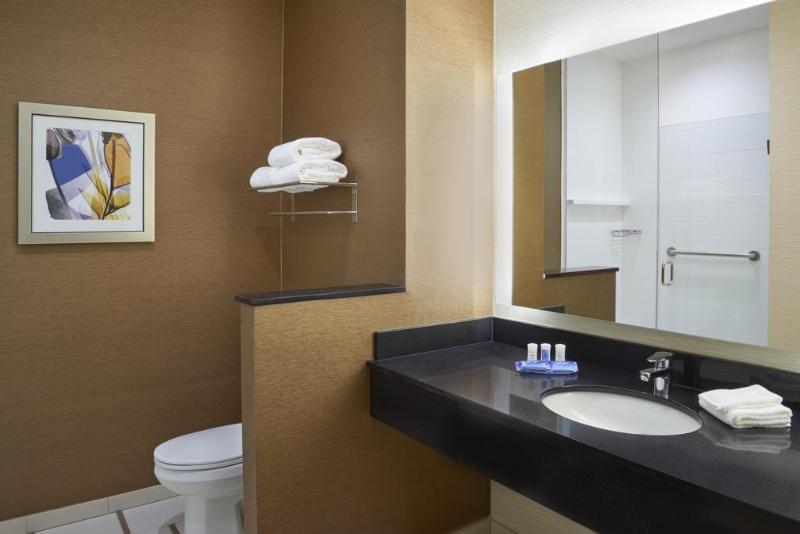 فندق Fairfield By Marriott Niagara Falls