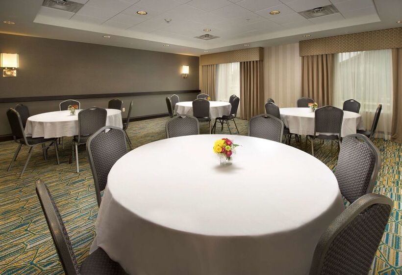 فندق Hampton Inn & Suites Syracuse/carrier Circle