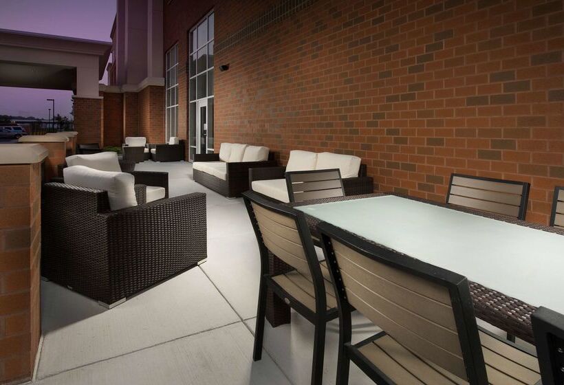 فندق Hampton Inn & Suites Syracuse/carrier Circle