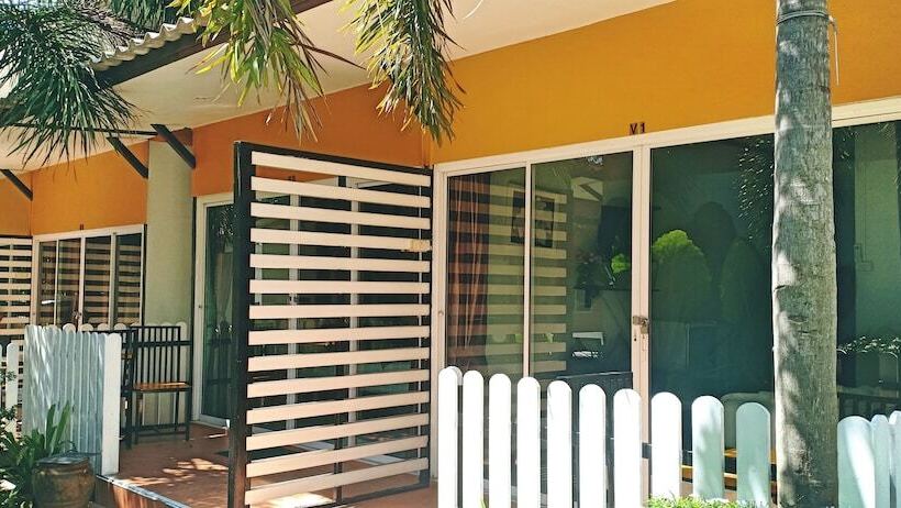 فندق Nt House Koh Lipe Resort