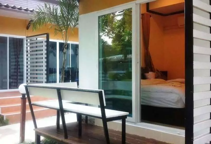 酒店 Nt House Koh Lipe Resort