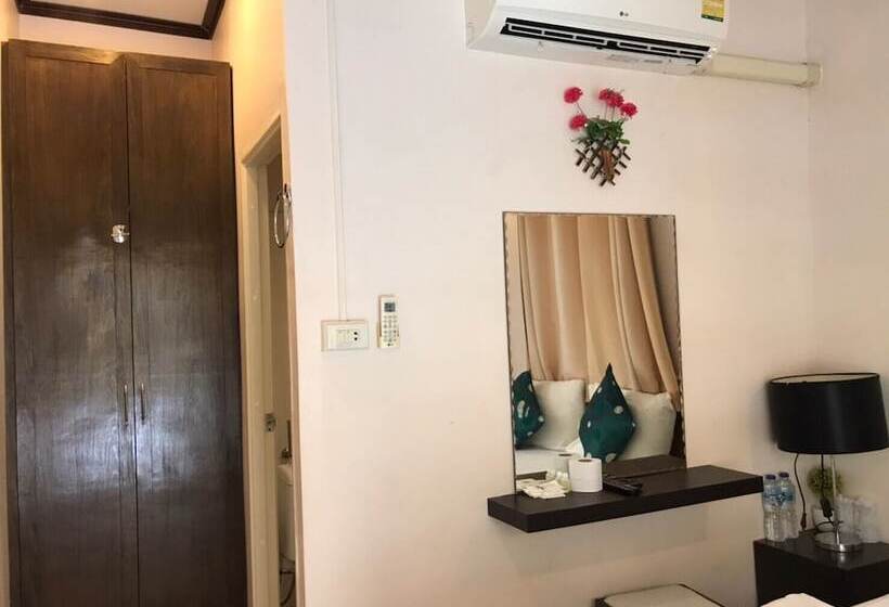 فندق Nt House Koh Lipe Resort