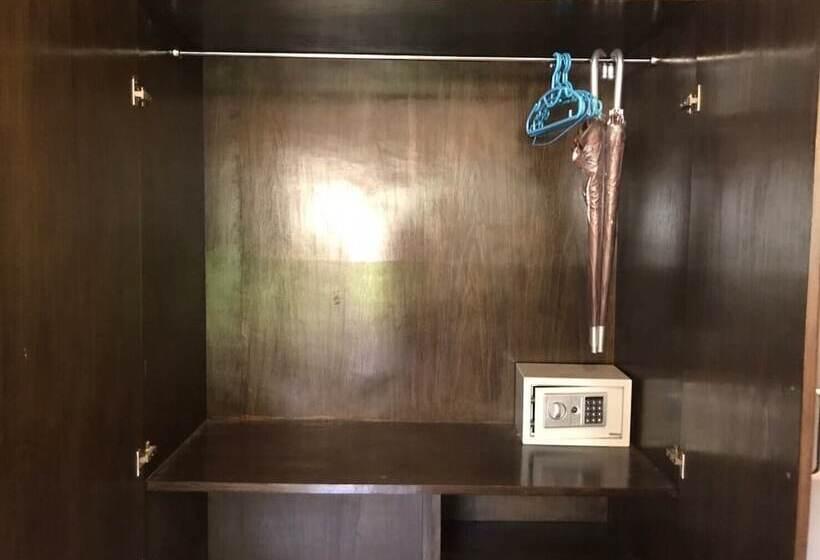 فندق Nt House Koh Lipe Resort