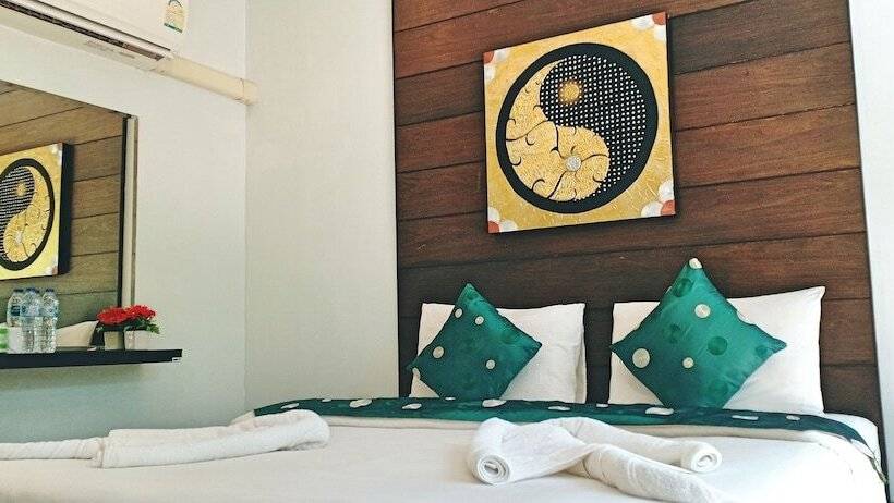 فندق Nt House Koh Lipe Resort