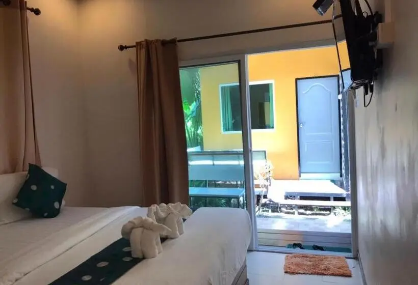 ホテル KK Lipe Resort