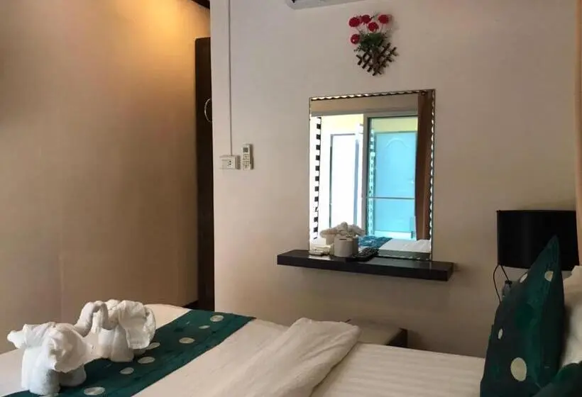 ホテル KK Lipe Resort