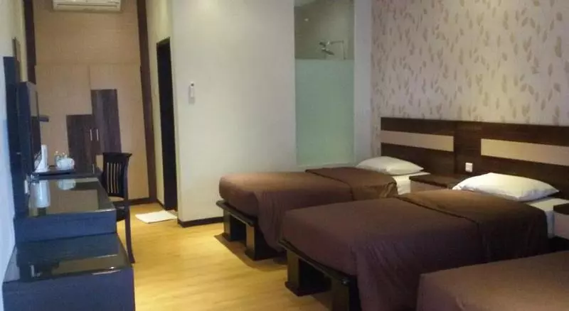 Hotel Kusuma Agrowisata Resort & Convention