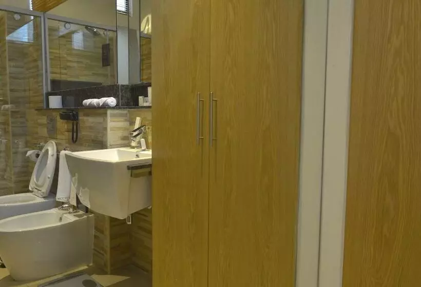 هتل La Maison Royale