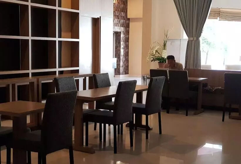 Miracle Hotel Manado