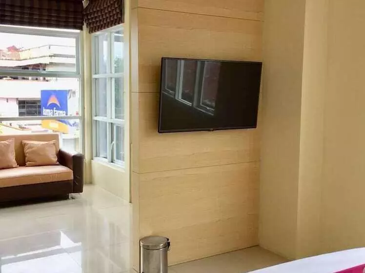 Miracle Hotel Manado