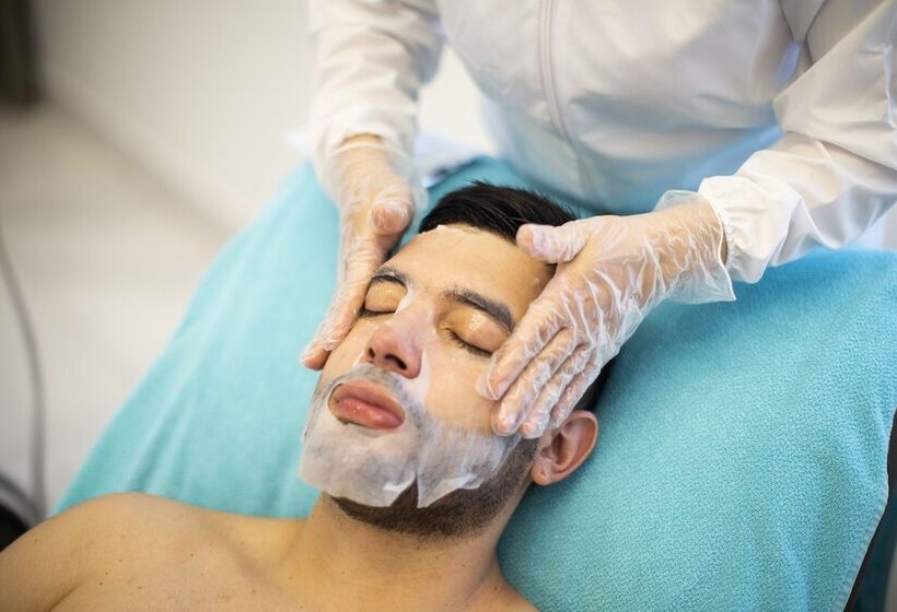 هتل Punta Diamante Premium