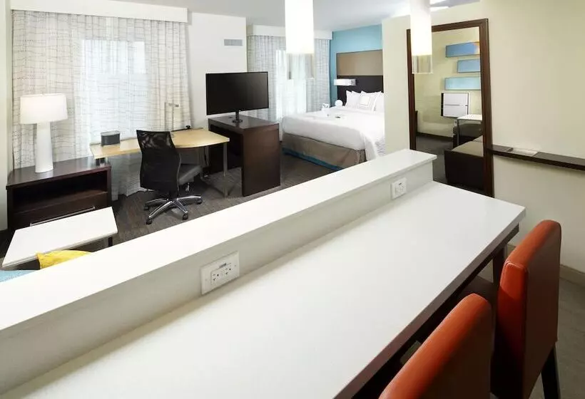 Отель Residence Inn By Marriott Orlando Lake Nona