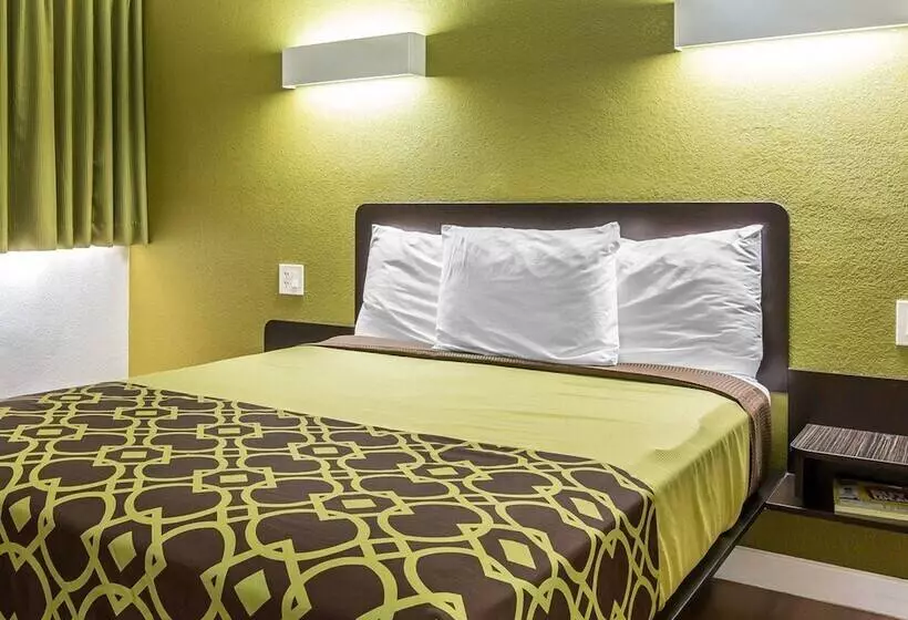 Отель Rodeway Inn Downtown Hanford