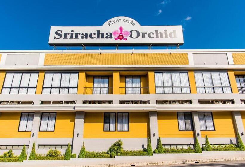 בית מלון כפרי Sriracha Orchid