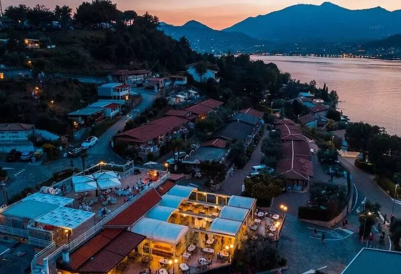 Отель Happy Camp Mobile Homes In Villaggio Turistico Internazionale Eden