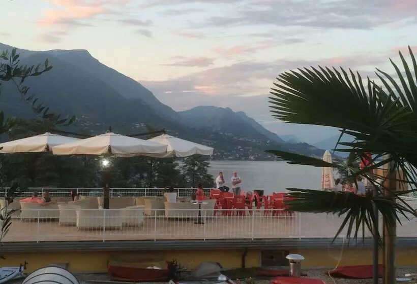 Отель Happy Camp Mobile Homes In Villaggio Turistico Internazionale Eden