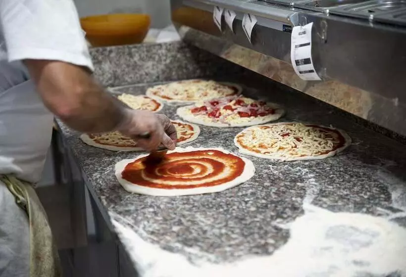 Отель Happy Camp Mobile Homes In Villaggio Turistico Internazionale Eden