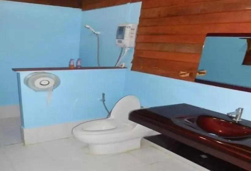 Отель Zanom Sunrise Beach Resort