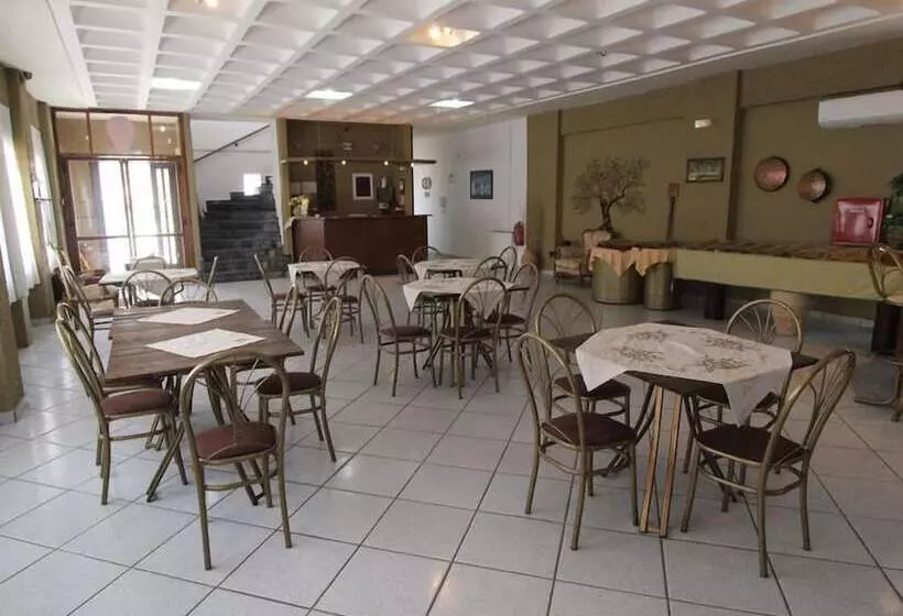 Kleopatra Traditional Hotel Apartments