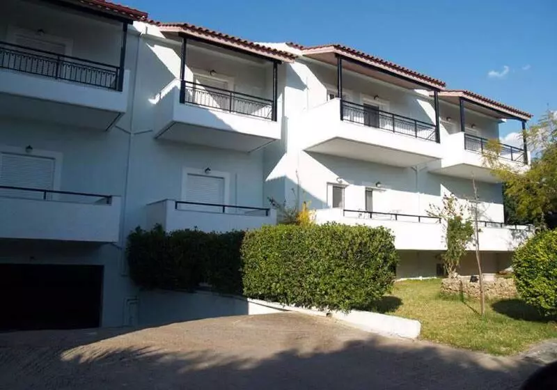 Kleopatra Traditional Hotel Apartments