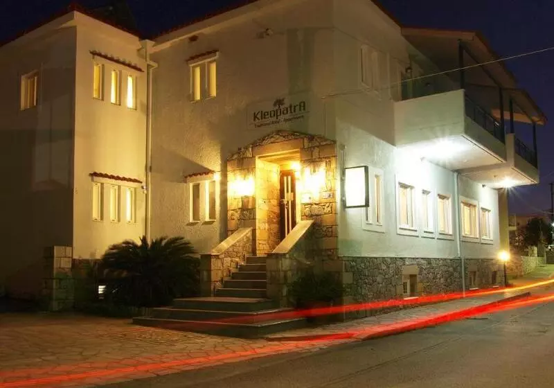 Kleopatra Traditional Hotel Apartments