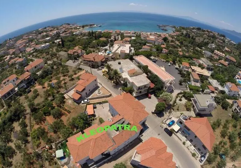 Kleopatra Traditional Hotel Apartments