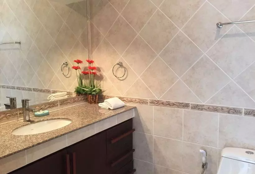 Majestic Residence Pool Villa Pattaya