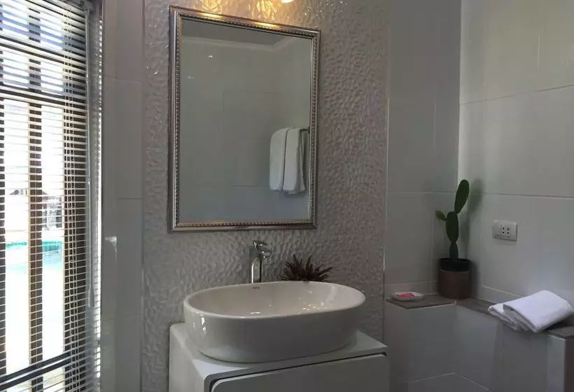 Majestic Residence Pool Villa Pattaya