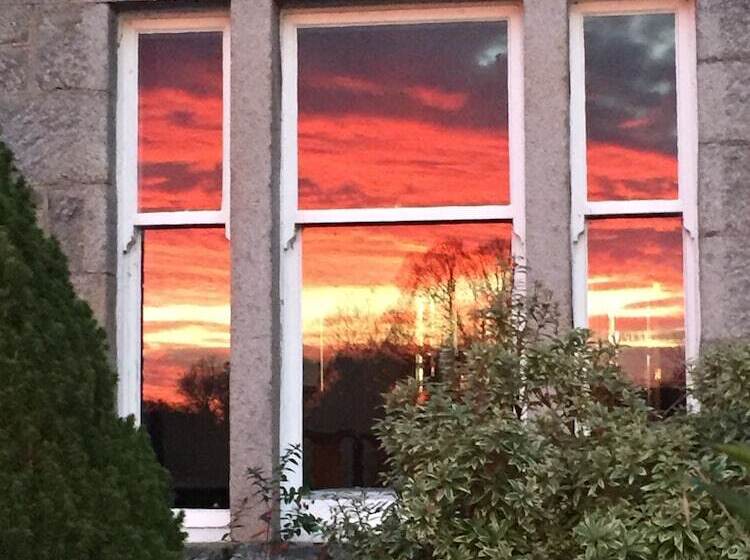 פנסיון Blarcreen House