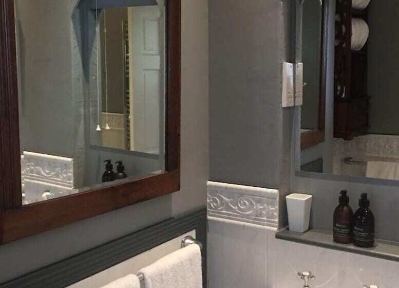 פנסיון Blarcreen House