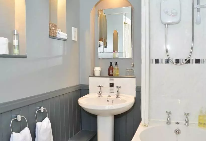 ペンション Blarcreen House