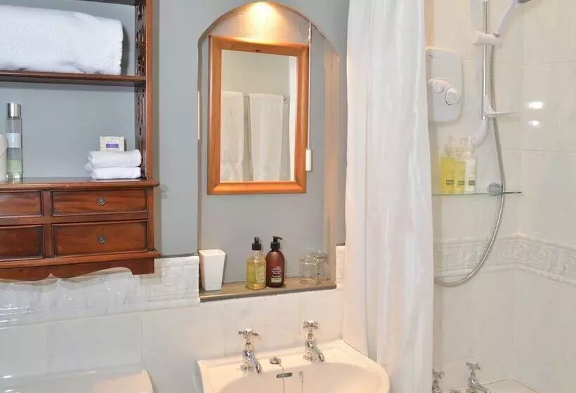 ペンション Blarcreen House