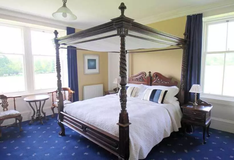 ペンション Blarcreen House