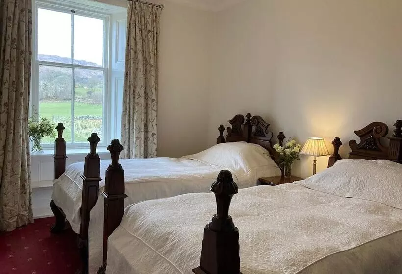 ペンション Blarcreen House