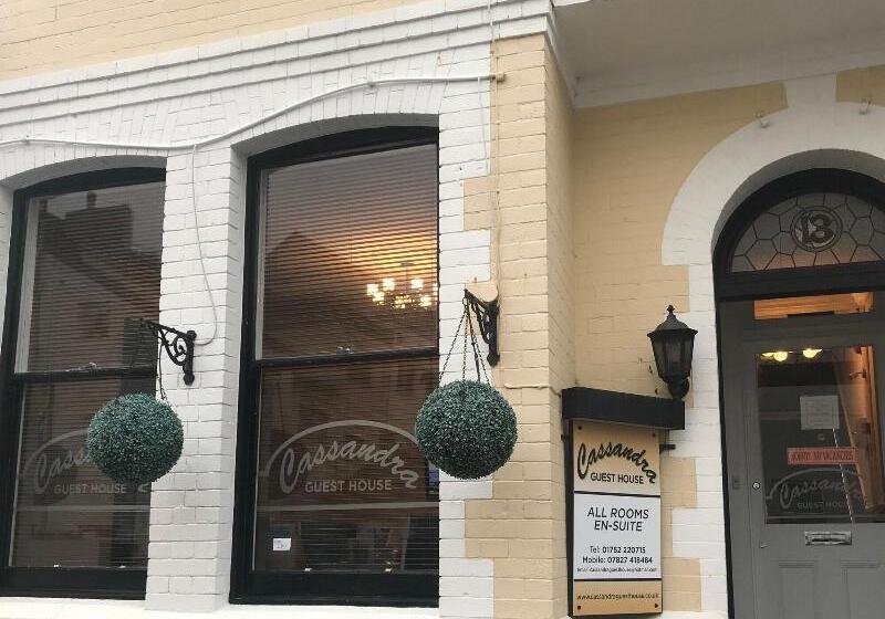 ペンション Cassandra Guest House