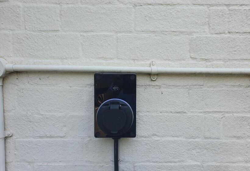 بنسيون Penryn Guest House, Ensuite Rooms, Free Parking And Free Wifi