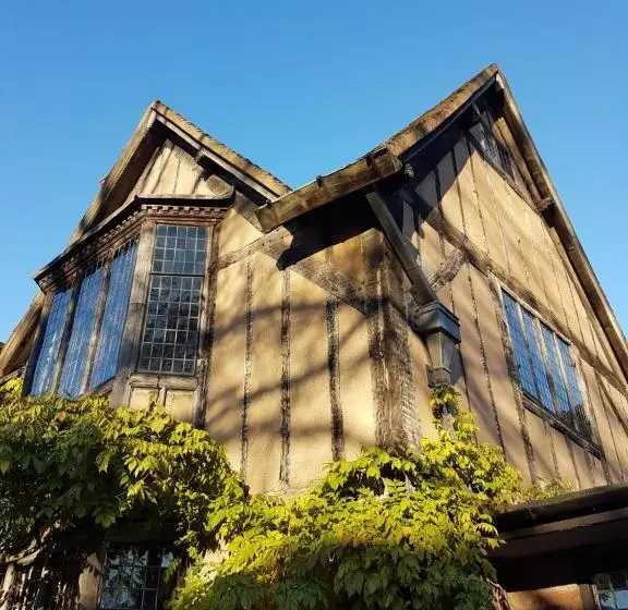 ペンション Penryn Guest House, Ensuite Rooms, Free Parking And Free Wifi