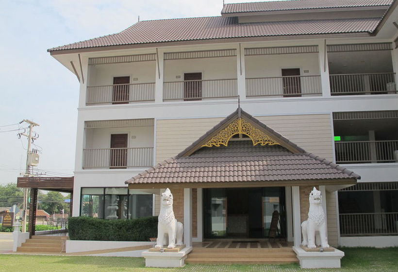 בית מלון כפרי Sabai@chiang Saen