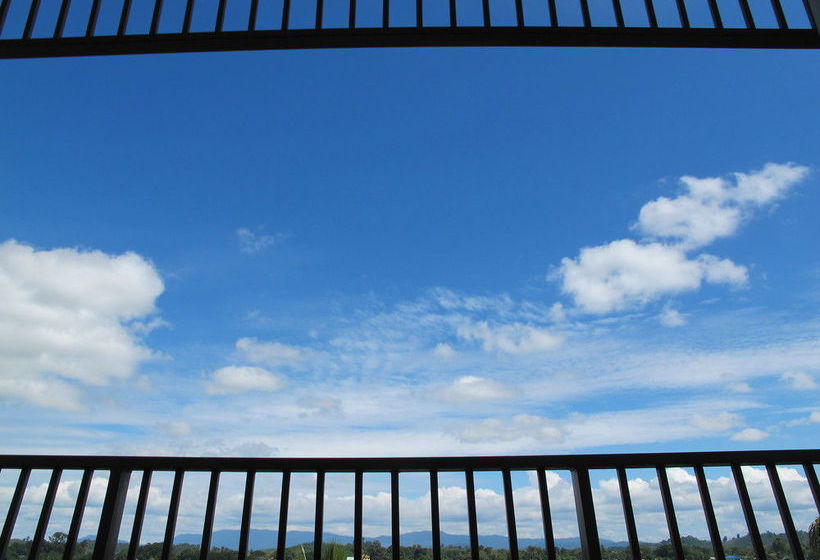 בית מלון כפרי Sabai@chiang Saen