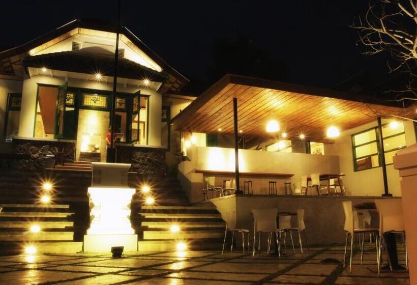 Tetirah Boutique Hotel Salatiga