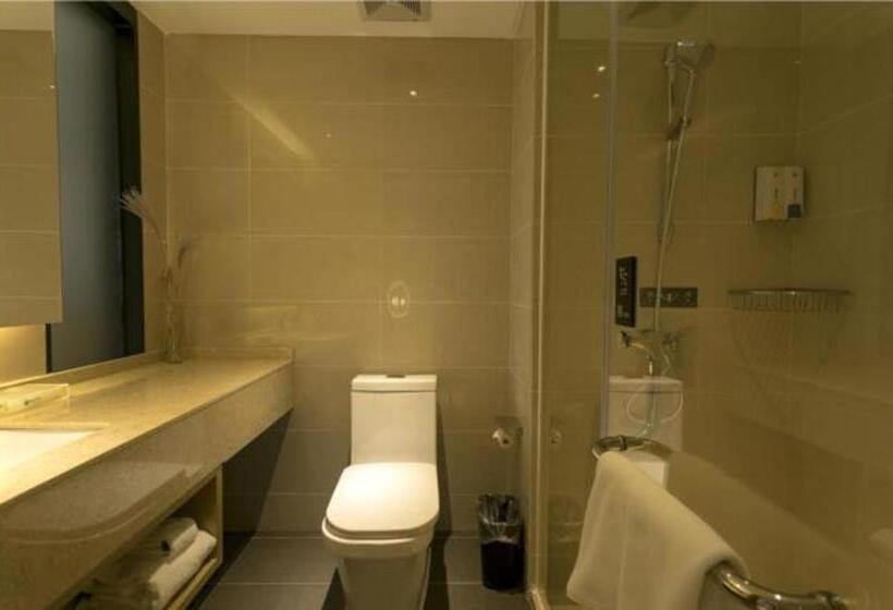 فندق City Comfort Inn Xinfeng High Speed Railway West Station Yingbin Avenue