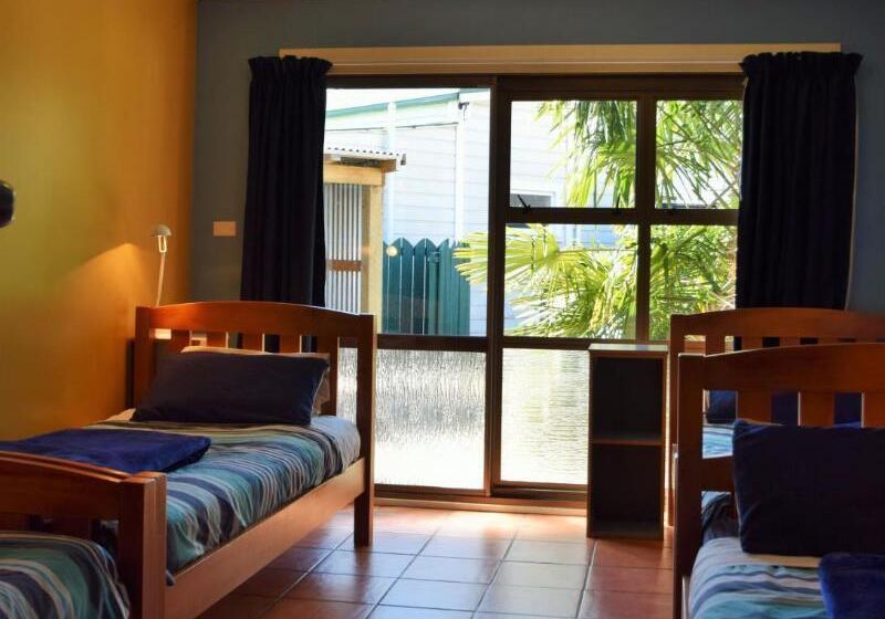 فندق صغير The Bug Backpackers