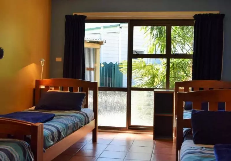 Retkeilymaja The Bug Backpackers