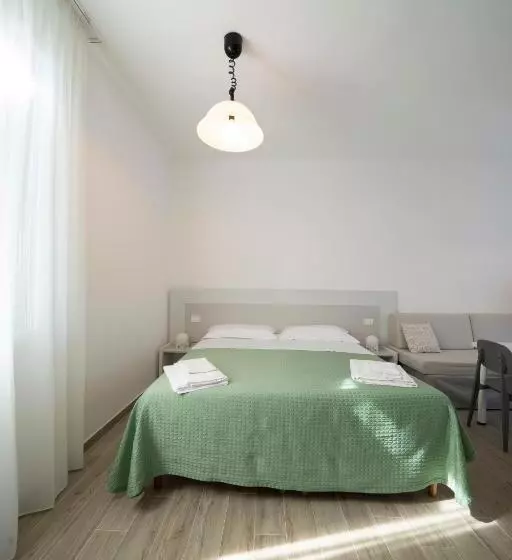 בית מלון כפרי Residence Altair   Serra Degli Alimini